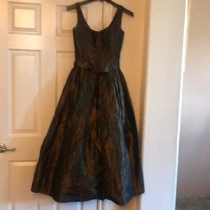 Jessica macClinckton green olive prom dress size 8